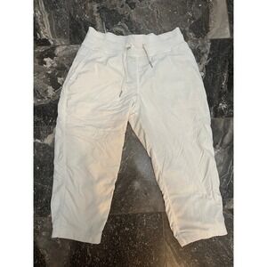 Lululemon dance studio pants cropped‎ white size 8